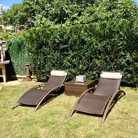 Casa Magnolia, Calma Entre Bilbao Y Santander Lusa